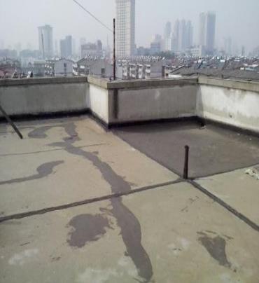 黄平漏水维修 楼顶漏水是什么原因，楼顶漏水维修方法是什么?
